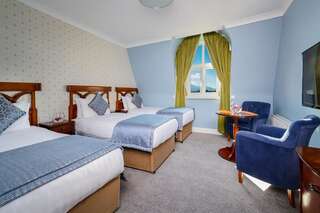 Отель Killarney Dromhall Hotel Килларни Трехместный номер-10